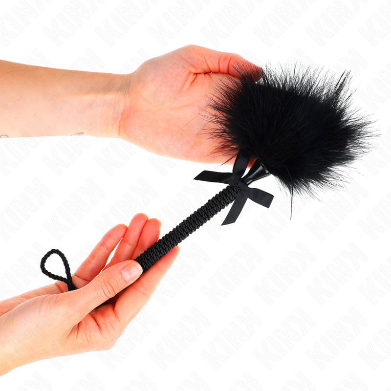 Baguette en corde de nylon avec plumes et nœud noir 25 cm - Kink - KINK IMPACT & TOUCH