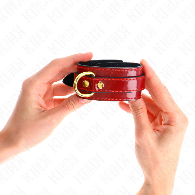 Menottes Cuir Joanna Angel Rouge Chaîne Or - KINK - KINK WRIST RESTRAINT