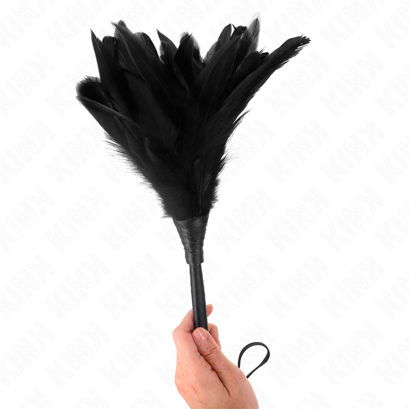 Plumeau BDSM Plumes de Poulet Tickle Corne Noire 36cm - Kink - KINK IMPACT & TOUCH
