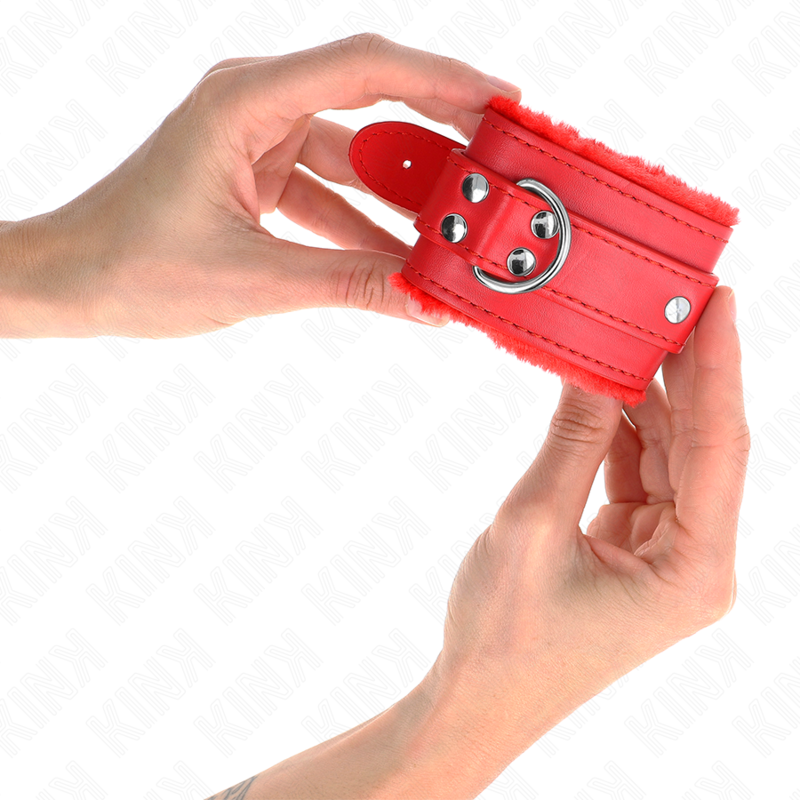 Menottes BDSM Poignets Fourrure Rouge Réglables - KINK - KINK WRIST RESTRAINT